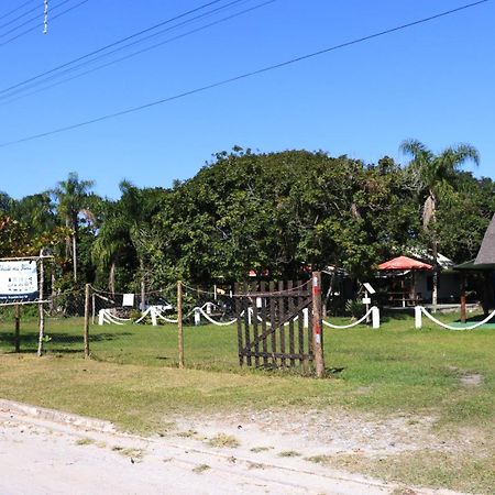 Nosso Chale Na Ilha Hotel Cananéia Eksteriør billede